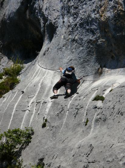 le passage des grottes dans la seconde partie de Roche Veyrand