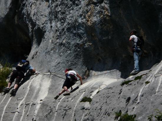 le passage des grottes dans la seconde partie de Roche Veyrand