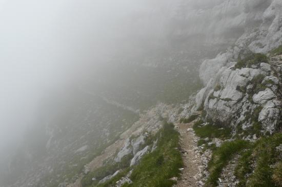 la descente de la dent de Crolles au pas de l' oeil