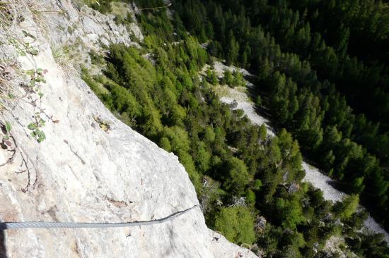 Sortie de la via ferrata de la cascade