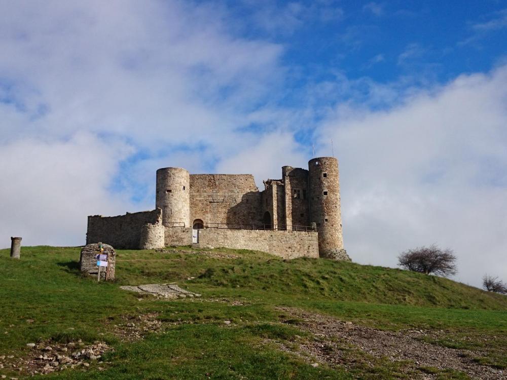 Château du col de Portes dit "vaisseau des Cévennes"